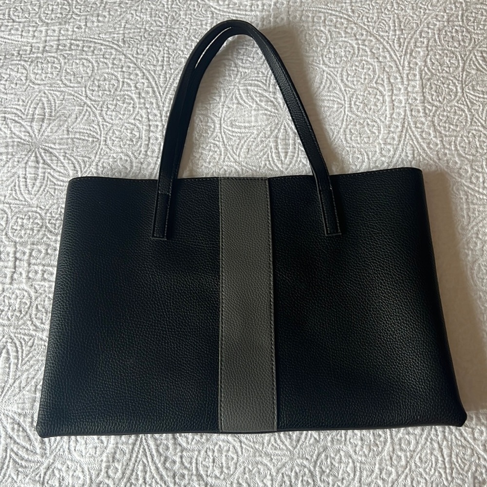Vince Camuto tote